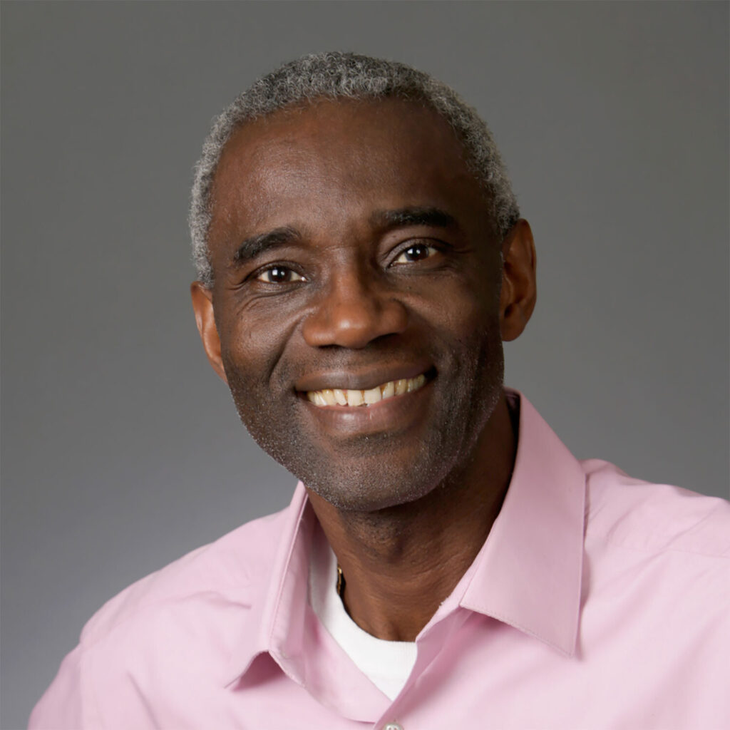 Clovis Grant.
